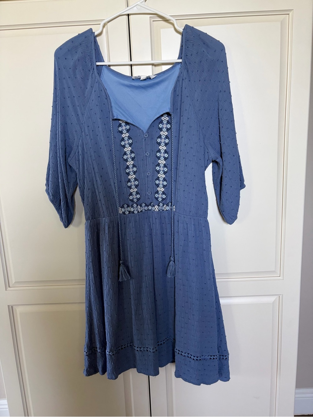 Lucky Brand Blue Embroidered Mini Dress with Tassel Ties and Buttons Women’s L